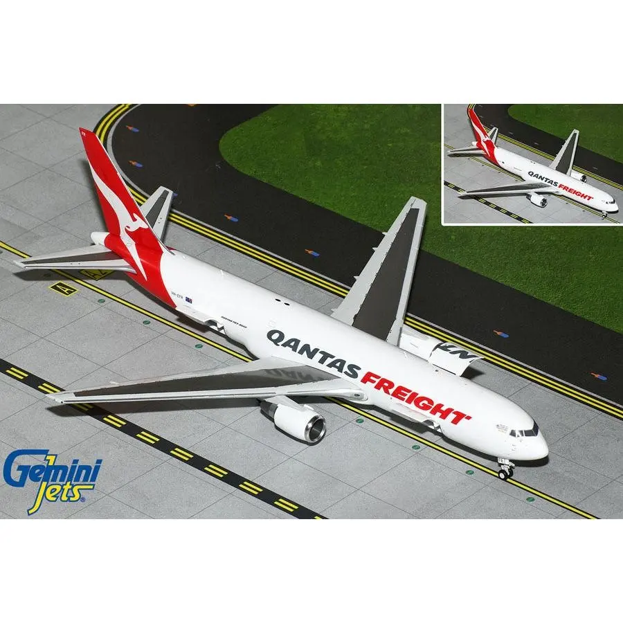 1/200 Qantas Freight B767-300F VH-EFR Interactive Series
