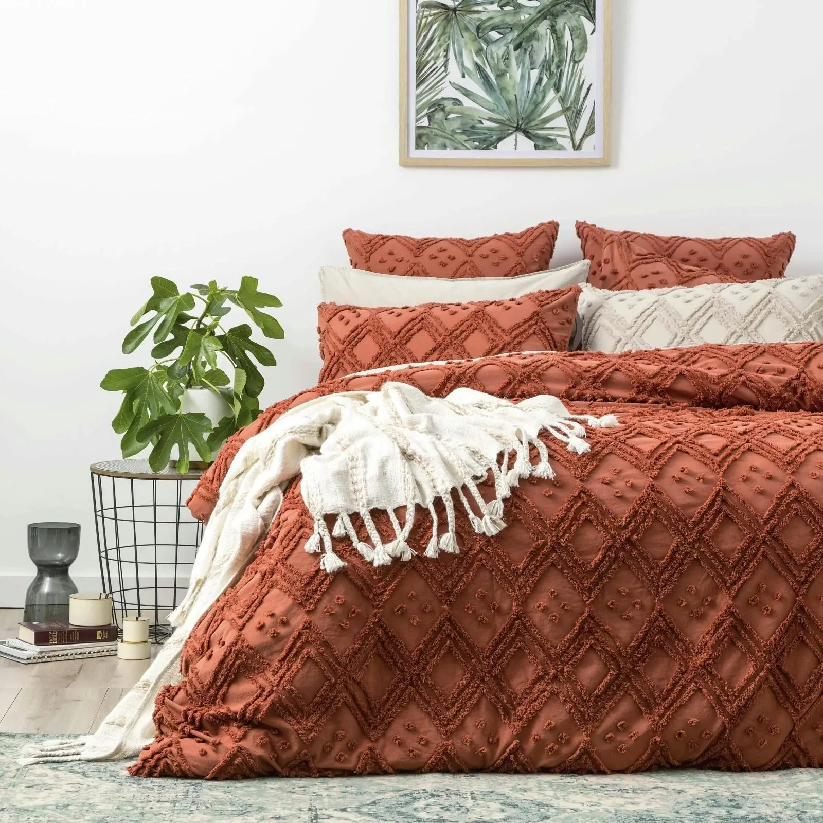 Park Avenue Medallion 65cm Pillowcase Cotton Cover Vintage Washed Tufted Auburn - Home & Garden