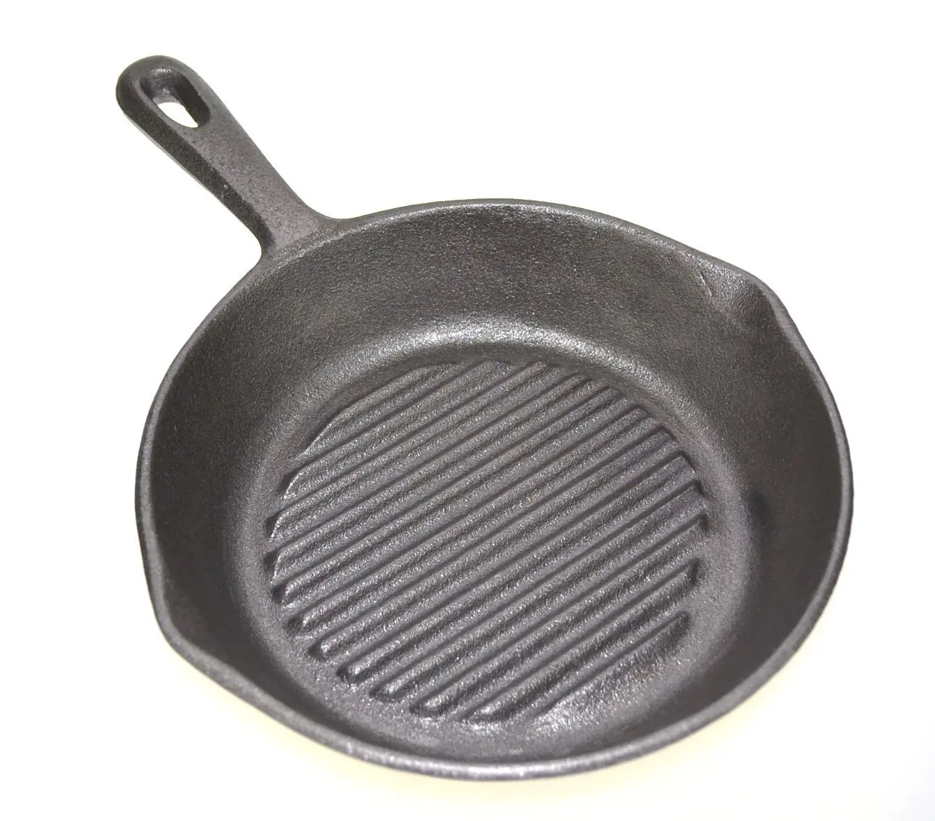TRENTON CAST IRON RIBBED SKILLET 26cm - Home & Garden