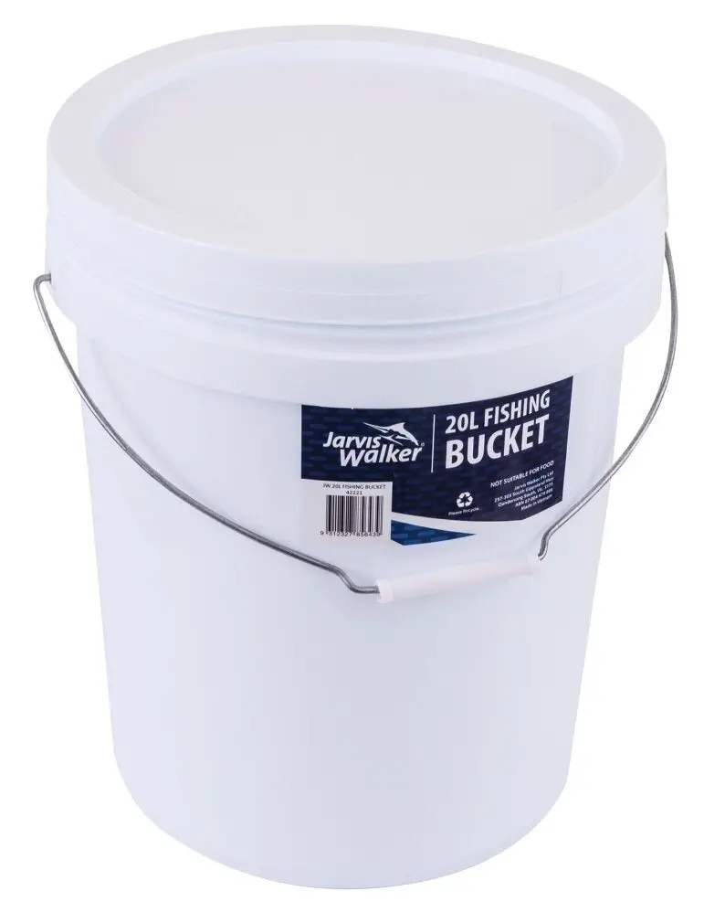 Jarvis Walker 20L Plastic Fishing Bucket with Lid - Sports & Outdoor