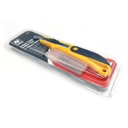 Plastic Cutter Scriber Tool and 5 Spare Blades - Hobbies
