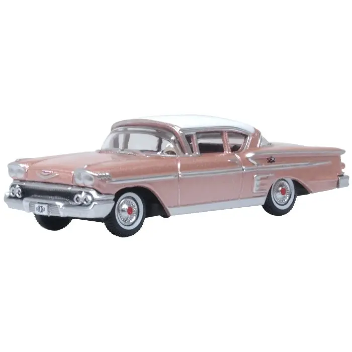 1/87 Chevrolet Impala Sport Coupe 1958 Cay Coral And White - Toys & Games