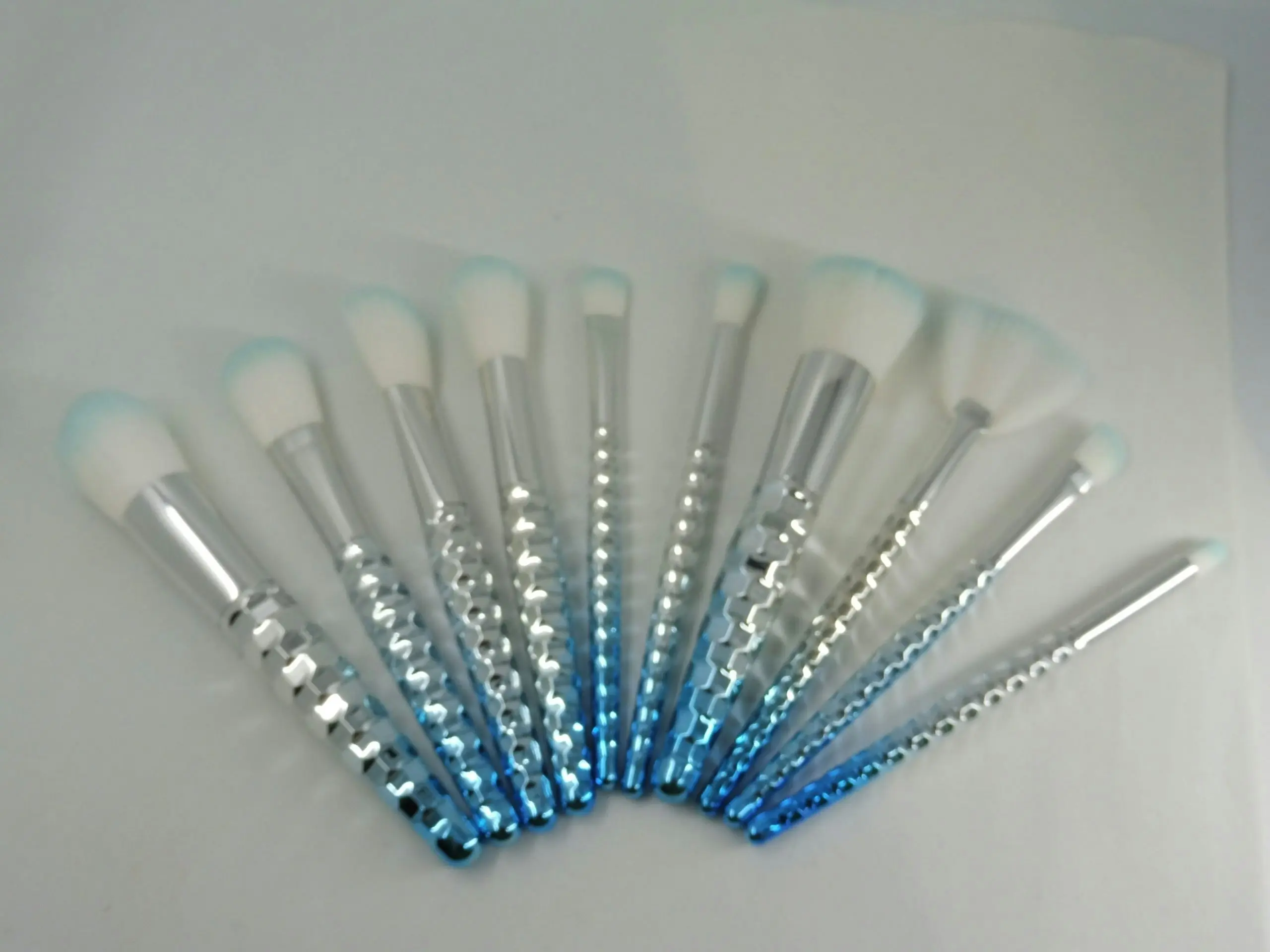 10 Piece Diamond Scale Brush Set Professional Fiber Makeup Brush Multi Task Blue Brushes - Beauty
