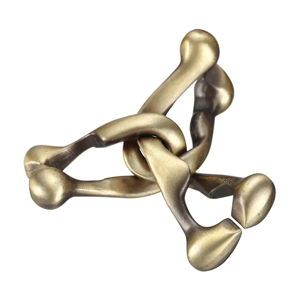 Huzzle: Level 6 Cast Trinity - Toys & Games