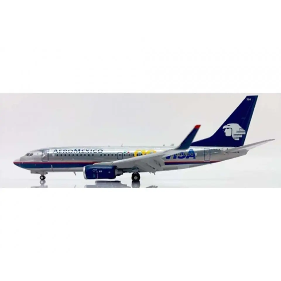 1/200 AeroMexico Boeing 737-700 "go VISA" "Polished" Reg: N784XA "Flaps Down" with Stand