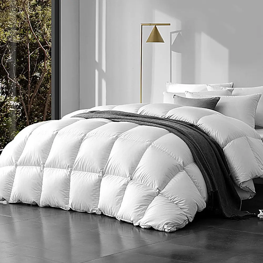 Giselle Bedding 800GSM Goose Down Feather Quilt Super King - Winter Warmers up to 70% Off