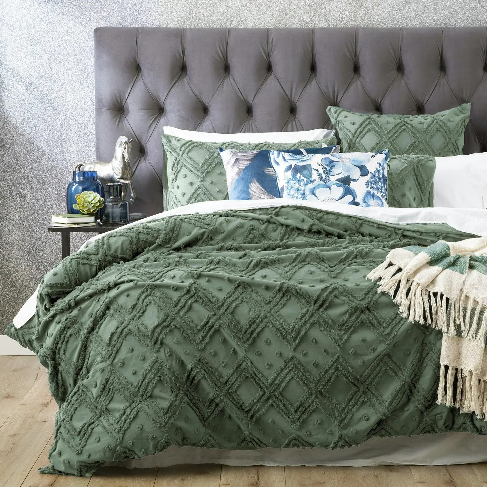 Medallion 65cm Pillowcase Soft Cover Cotton Vintage Washed Tufted European Sage - Home & Garden
